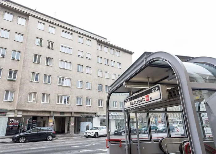 Apartment Cute Red Star Center Vienna